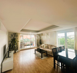 Apartament, 3 rooms with underground parking included Bucuresti/Herastrau