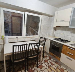 Apartament, 4 camere, 100 mp Bucuresti/Piata Romana