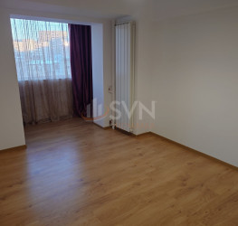 Apartament, 4 camere, 100 mp Bucuresti/Centrul Civic