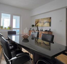 Apartament, 4 camere, 110 mp Bucuresti/P-ta Universitatii
