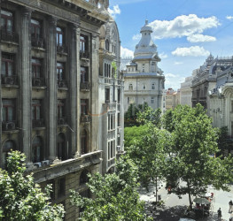 Apartament, 4 camere, 110 mp Bucuresti/P-ta Universitatii