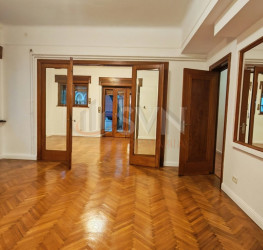Apartament, 4 camere, 113 mp Bucuresti/Kiseleff