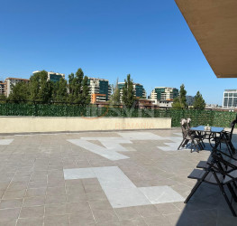 Apartament, 4 camere, 114 mp Bucuresti/Calea Plevnei