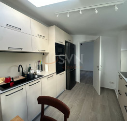 Apartament, 4 camere, 116 mp Bucuresti/1 Mai
