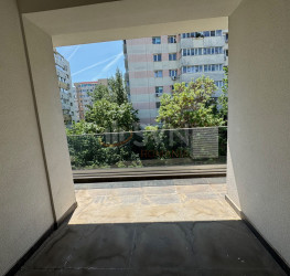 Apartament, 4 camere, 118 mp Bucuresti/Iancului
