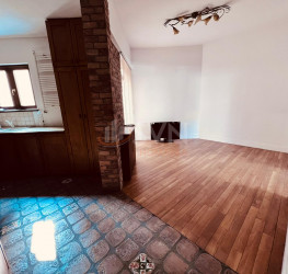 Apartament, 4 camere, 120 mp Bucuresti/Victoriei