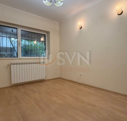 Apartament, 4 camere, 123 mp Bucuresti/Herastrau
