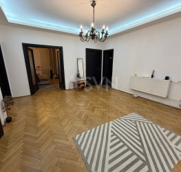 Apartament, 4 camere, 128 mp Bucuresti/Piata Romana