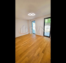 Apartament, 4 camere, 131 mp Bucuresti/Centrul Civic