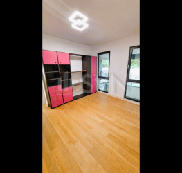 Apartament, 4 camere, 131 mp Bucuresti/Centrul Civic