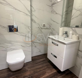 Apartament, 4 camere, 131 mp Bucuresti/Centrul Civic