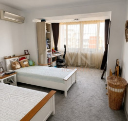 Apartament, 4 camere, 135 mp Bucuresti/Sisesti