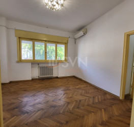 Apartament, 4 camere, 139 mp Bucuresti/Piata Romana