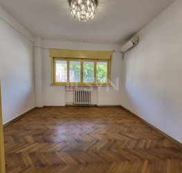 Apartament, 4 camere, 139 mp Bucuresti/Piata Romana