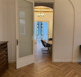 Apartament, 4 camere, 140 mp Bucuresti/Piata Universitatii
