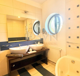 Apartament, 4 camere, 153 mp Bucuresti/Herastrau