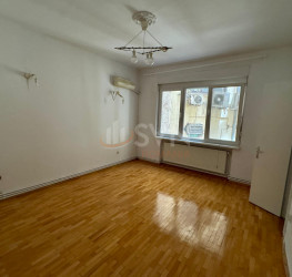 Apartament, 4 camere, 160 mp Bucuresti/Universitate (s1)