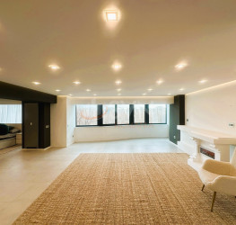 Apartament, 4 camere, 170 mp Bucuresti/Unirii