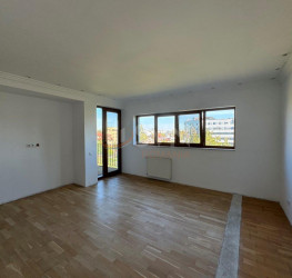 Apartament, 4 camere, 177 mp Bucuresti/Parcul Carol