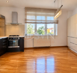 Apartament, 4 camere, 180 mp Bucuresti/Floreasca