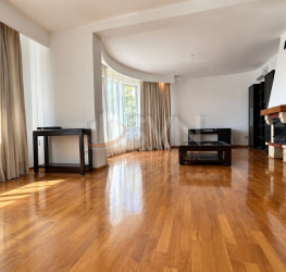 Apartament, 4 camere, 180 mp Bucuresti/Floreasca