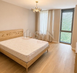 Apartament, 4 camere, 211 mp Bucuresti/Baneasa