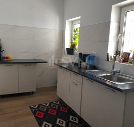 Apartament, 4 camere, 70 mp Bucuresti/Stirbei Voda