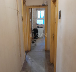 Apartament, 4 camere, 80 mp Bucuresti/P-ta Alba Iulia