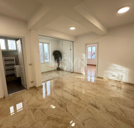 Apartament, 4 camere, 83 mp Bucuresti/Sisesti