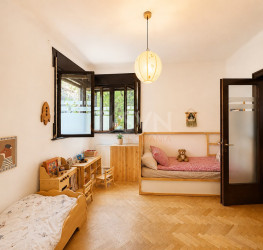 Apartament, 4 camere, 83 mp Bucuresti/P-ta Alba Iulia