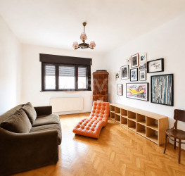 Apartament, 4 camere, 83 mp Bucuresti/P-ta Alba Iulia