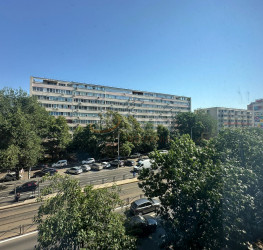 Apartament, 4 camere, 84 mp Bucuresti/Stefan Cel Mare
