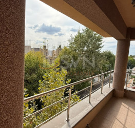 Apartament, 4 camere, 85 mp Bucuresti/Herastrau
