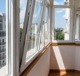 Apartament, 4 camere, 90 mp Bucuresti/Turda