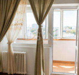Apartament, 4 camere, 90 mp Bucuresti/Turda