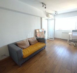 Apartament, 4 camere, 93 mp Bucuresti/Piata Romana