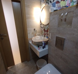 Apartament, 4 camere, 93 mp Bucuresti/Piata Romana