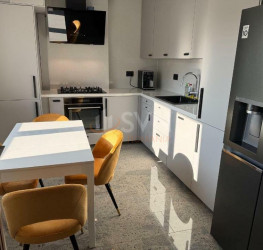 Apartament, 4 camere, 94 mp Bucuresti/Piata Unirii (s3)