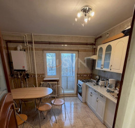 Apartament, 4 camere, 95 mp Bucuresti/Piata Unirii (s4)
