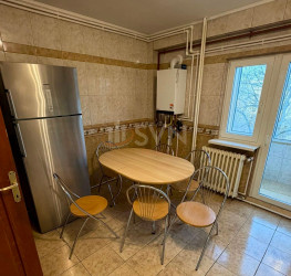 Apartament, 4 camere, 95 mp Bucuresti/Piata Unirii (s4)