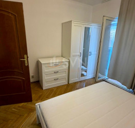 Apartament, 4 camere, 95 mp Bucuresti/Piata Unirii (s4)