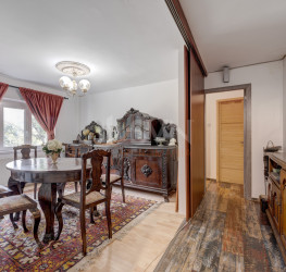 Apartament, 4 camere, 98 mp Bucuresti/Alba Iulia