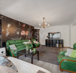 Apartament, 4 camere, 98 mp Bucuresti/Alba Iulia