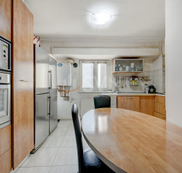 Apartament, 4 camere, 98 mp Bucuresti/Berceni