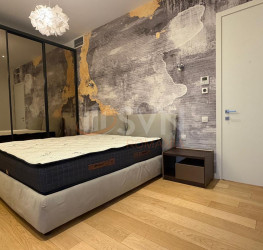 Apartament, 4 camere cu loc parcare exterior inclus Bucuresti/Herastrau