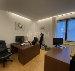 Apartament, 4 camere cu loc parcare exterior inclus Bucuresti/Capitale