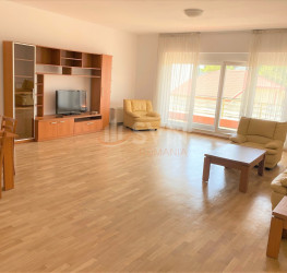 Apartament, 4 camere cu loc parcare exterior inclus Bucuresti/Herastrau