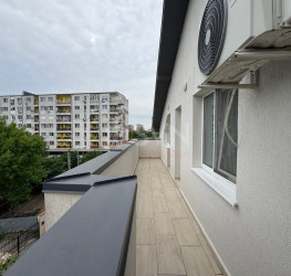 Apartament, 4 camere cu loc parcare exterior inclus Bucuresti/Nicolae Grigorescu