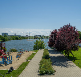 Apartament, 4 camere cu loc parcare exterior inclus Bucuresti/Sisesti