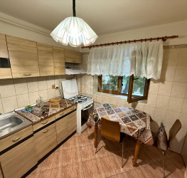 Apartament, 4 camere cu loc parcare exterior inclus Bucuresti/Piata Victoriei